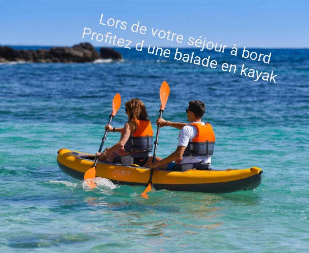 Stlocavoile 2, Seuls A Bord D Un Voilier *
